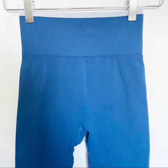 TALA Blue Cropped Athletic Legging - Picture 2 of 6